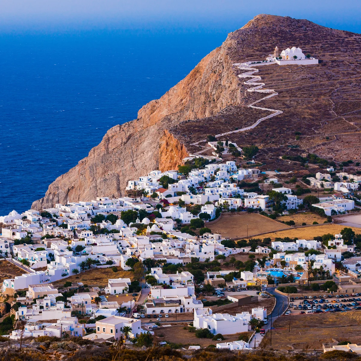 tui-store-pau-lons-cyclades-2.webp