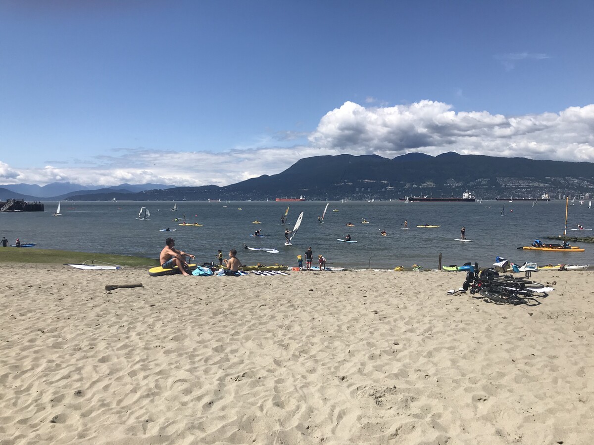 tui-store-pau-lons-vancouver-12.jpg
