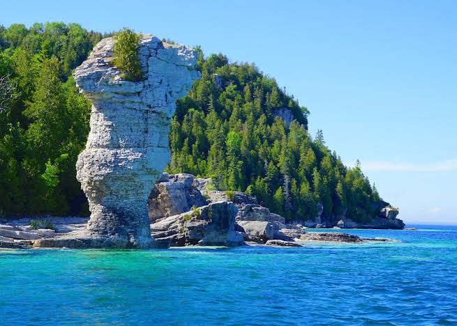 tui-store-pau-lons-cantons-de-l'est-canada-10.jpg