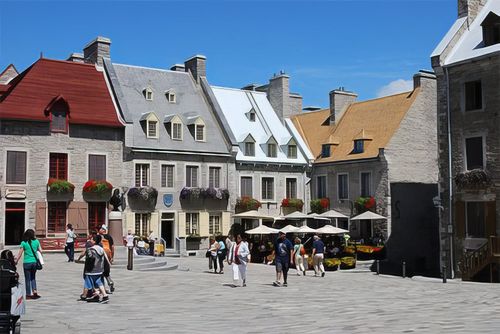 tui-store-pau-lons-cantons-de-l'est-canada-28.jpg